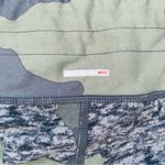 Aerie  Women's Cute Green/Gray Camo Print Yoga Workout Lounge Leggings | Size: M Photo 8