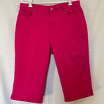 Gloria Vanderbilt  Amanda Fuchsia Crop Jeans 16 Photo 0