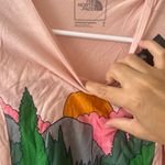 The North Face NWT ADVENTURE TEE WOMEN'S Sz Small Vintage Sand Pink Photo 4