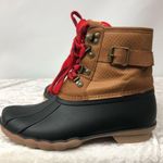 Maurice's Maurice’s Duck Boots size 7 Photo 5