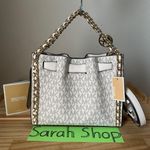 Michael Kors Purse Photo 1