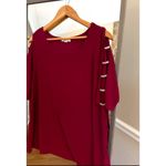 Women’s 89th & Madison GROMMET SLEEVE PULLOVER Red 1x Size XL Photo 2