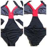 Beach Bunny  Bronze Monokini‎ Photo 1