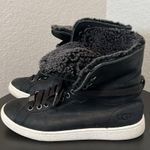 UGG  (NWOT) Starlyn Leather and Sherling, Black, Size 6 Photo 7