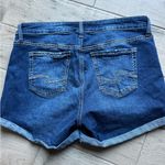 Silver Jeans NWOT!!  Indigo Denim Shorts Photo 1