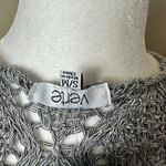 Boutique NWT VERTE  Open Weave Crochet Grey Knit Sweater - S/M Photo 6
