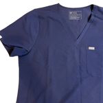 FIGS Technical Collection Navy Blue One Pocket Scrub Top FW1000 Catarina SZ XXL Photo 1