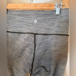 Lululemon  Wunder Under Hi-Rise Tight Women Active Wear Size 6 Olive Green 25" Photo 3