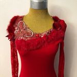 European very beautiful red dress, Material stretch, guipure sleeves, size M Size M Photo 1