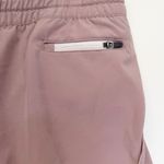 Vuori  Clementine Shorts Size Large Photo 1