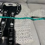 White House | Black Market WHBM Embellished Tweed Boucle Cropped Blazer Jacket Sz 6 Career Wear Office Photo 6