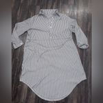 SheIn  Loose-fitting striped shirt dress with fashionable pockets Photo 1