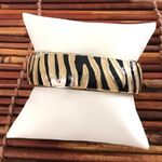 Tiger stripe hinged cuff bracelet black and gold tone Photo 1