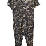 Zenana Outfitters Camo Camouflage Short Sleeve Gray Onesie Romper Jumper Vneck Medium Photo 0