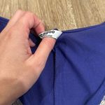 Zeagoo Women’s sequin v neck large tshirt Photo 1