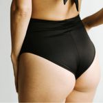 Londré High Waisted Bottom in Black Photo 5
