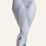 Peloton Women's Leggings High-Waist Geo White Blue Sails Geometric Size XL Photo 0