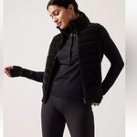 Athleta  Women’s Hanover Hybrid Vest Photo 2