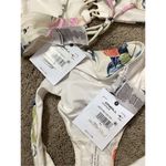 O'Neill New. O’Neill floral bikini. S/L. Retail$89 Photo 6
