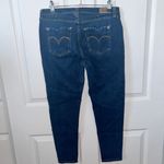 Levi's Women's Legging Size 30 Dark Wash Skinny Jeans Photo 6