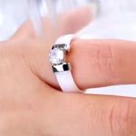 Boutique NEW Women’s 1Ct‎ Simulated Diamond Ceramic Ring White & Silver Size 7 Photo 0