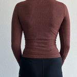Aura Brown Long sleeve Photo 5