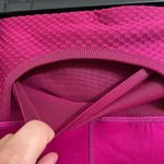 Nike Womens City Ready Running 7" Compression Shorts Berry Fuchsia Small NWOT Photo 4