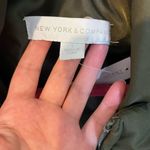 NWT Olive green NY & Co puffer jacket S Army green puffy jacket New York & Co, Photo 3