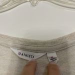 Athleta  Beige scoop neck knit pullover shirt size Medium Photo 1