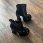 Madden Girl  Womens Kourtt Black Patent Platforms Mid-Calf Boots Shoes new Size 9 Photo 2