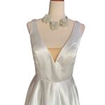NWOT Plunging Neckline with corset back and pockets wedding dress White Size 12 Photo 4