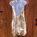 Audrey 3+1  Floral‎ Dress Photo 3