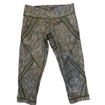 Lululemon  Cool To Street Crop Jazzy White Gator Green Sage Green Legging‎ Size 4 Photo 3