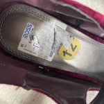 Impo  Womens Velvet Mary Jane Shoes Burgundy Red Buckle Strap Block Heel Size 7 Photo 3