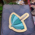 Coach Authentic Signature canvas/leather umbrella zip around wallet Photo 11