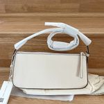 Tory Burch NWT McGraw Leather Shoulder Bag In Brie Photo 2