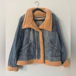 Free People Rylee Denim Jacket Faux Shearling Lined – Med Wash – Size Large NWT Photo 9