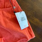 Urban Outfitters NWT BDG 100% NWT Cotton Fray Edge Hem Corduroy Shorts Size 28 Photo 9