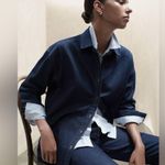 Everlane  The Oversized Denim Shirt in Tungsten Rinse, Size 4 Photo 4