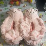 Plush Pink Cozy Frog Slippers Sz 8M Women Teens Tweens NWOT Unbranded Photo 6