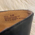 Latigo  Women’s Leather Shoes size 8M excellent condition color black Photo 4