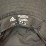 Adidas  bucket hat Photo 5