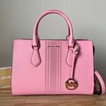 Michael Kors Purse Photo 0