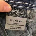 Silver Jeans Aiko Bootcut low rise jeans with shiny lace embroidered pocket 27 Photo 11