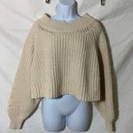 FAVLUX White Cropped Sweater Photo 0