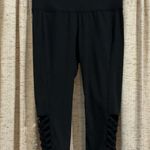 Lane Bryant Livi Active Cropped Leggings Photo 0