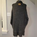 Fiorucci  XS long oversized chunky cardigan with felt buckle. Drop shoulder. Photo 4