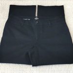 st. john's bay  Straight Leg Twill Crop Pant Size 10/12 EUC #3075 Photo 2