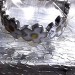 Large White Floral sunflower Thumb band/ring. Silver Photo 6