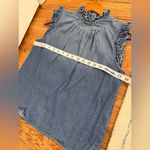 frame denim FRAME Ruffle Denim Sleeveless Top in Joanie Size XS Photo 6